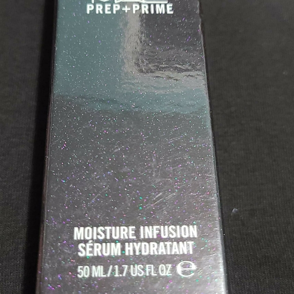 MAC Prep + Prime Moisture Infusion Spray - Picture 2 of 3